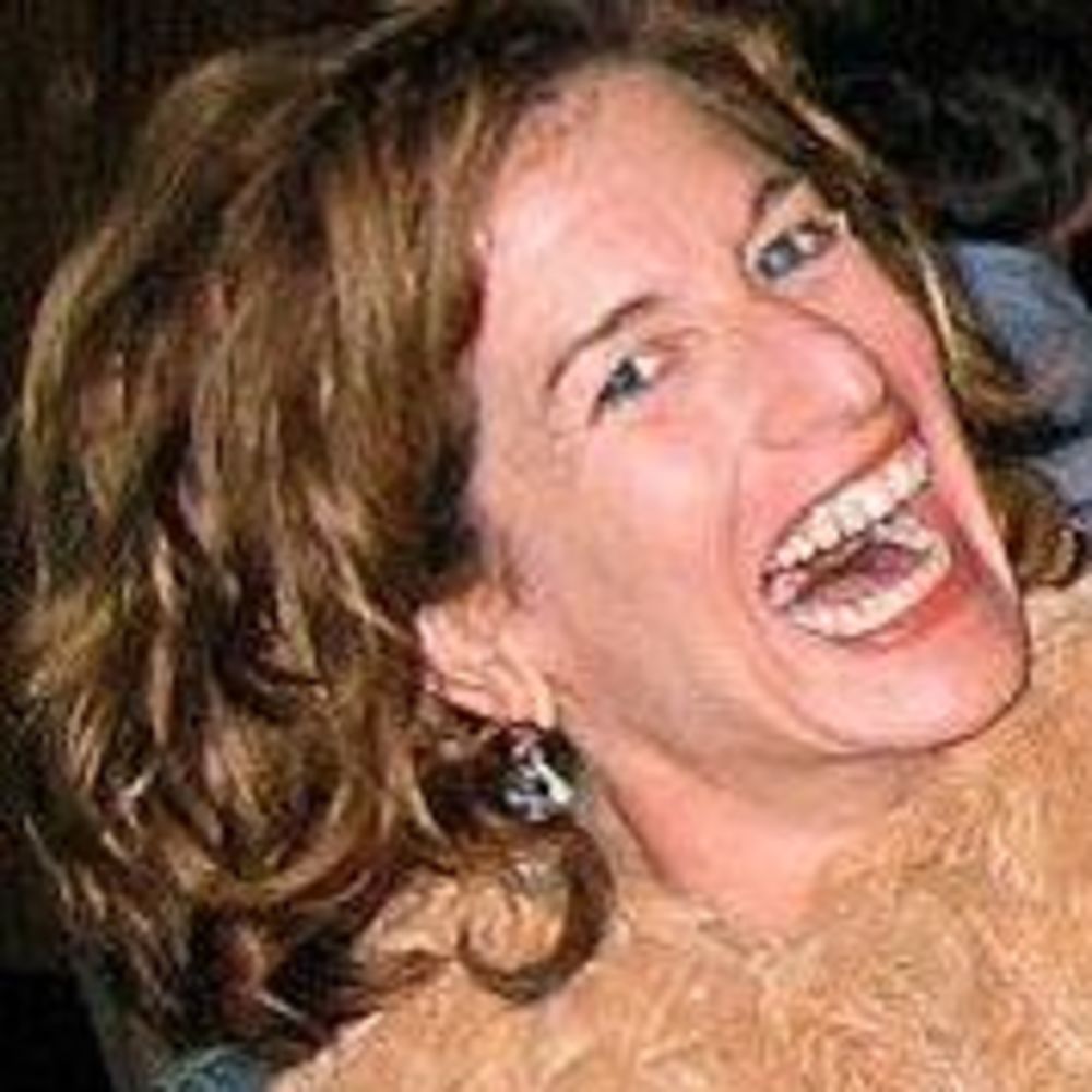 Meet your Posher, Leslie